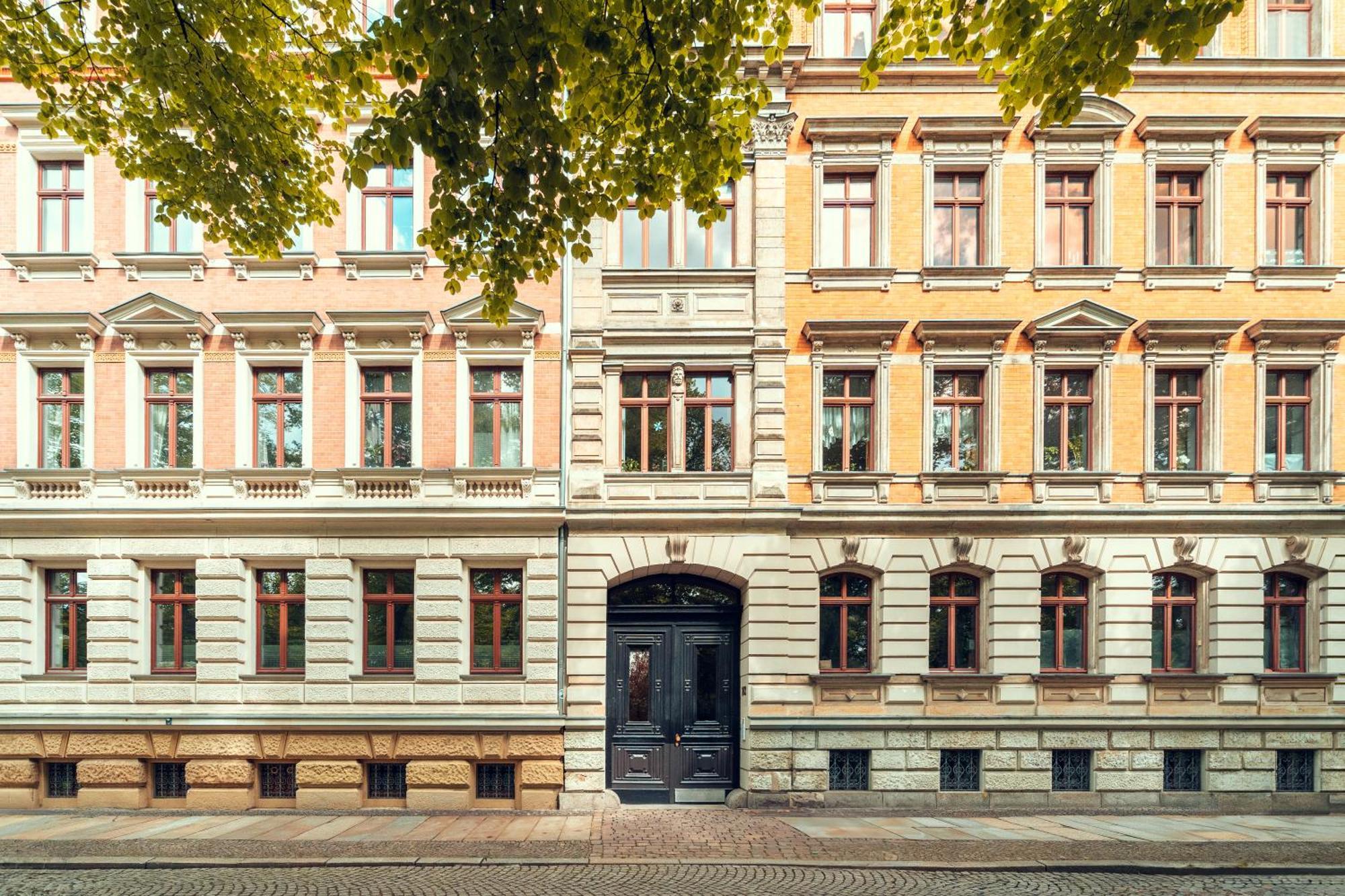 Gemuetliche Dachgeschosswohnung -Waldstrassenviertel Leipzig Exterior foto
